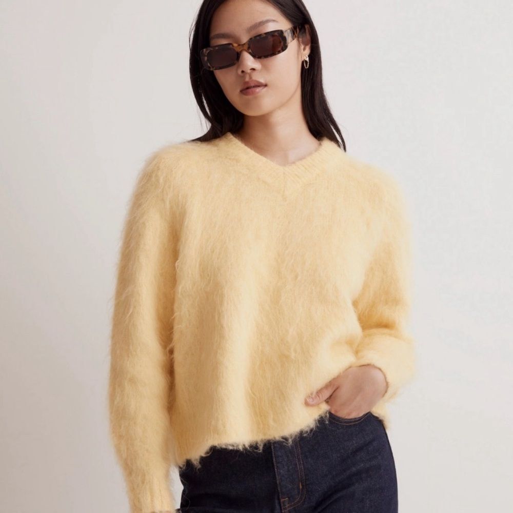 Madewell brushed v-neck sweater lemon yellow